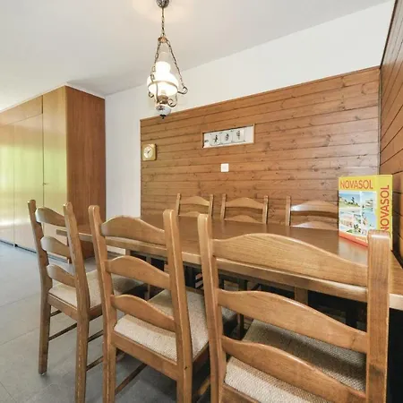 Appartement Halmera 5 *